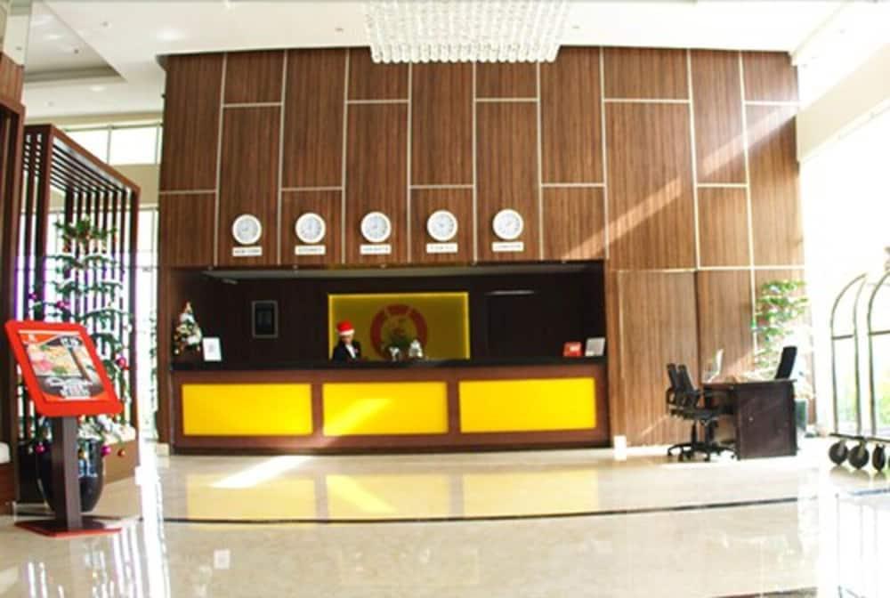 Asialink Premier Karawang Εξωτερικό φωτογραφία