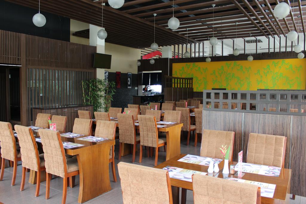 Asialink Premier Karawang Εξωτερικό φωτογραφία