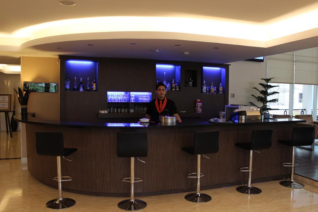 Asialink Premier Karawang Εξωτερικό φωτογραφία
